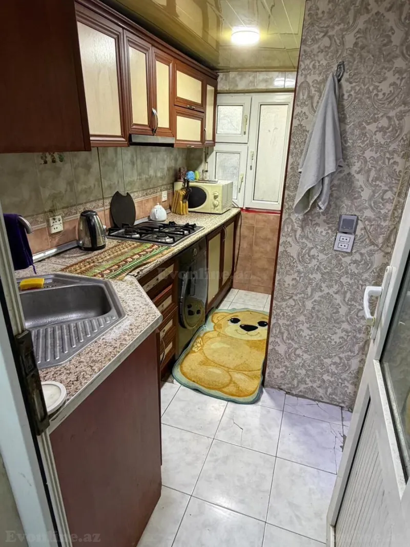 Kirayə verilir 2 otaqlı Həyət evi 35 m² 28 May m. - şəkil 4