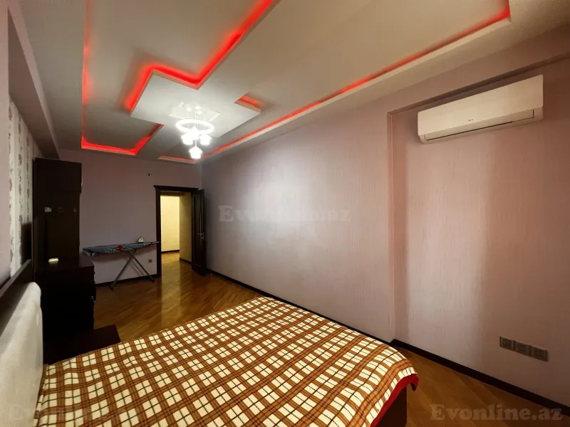 2 otaqlı Mənzil 97 m² 20 Yanvar m. Kirayə verilir