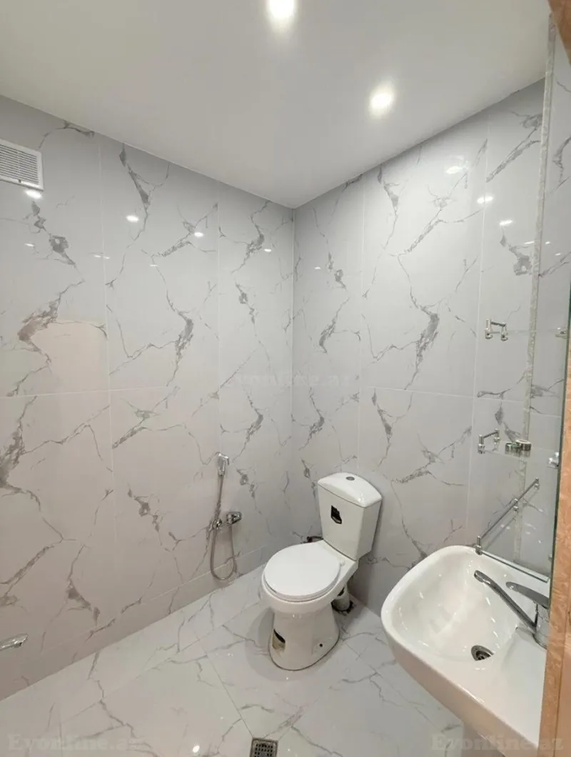 Satılır 2 otaqlı Mənzil Köhnə tikili 35 m² Neftçilər m. - şəkil 4