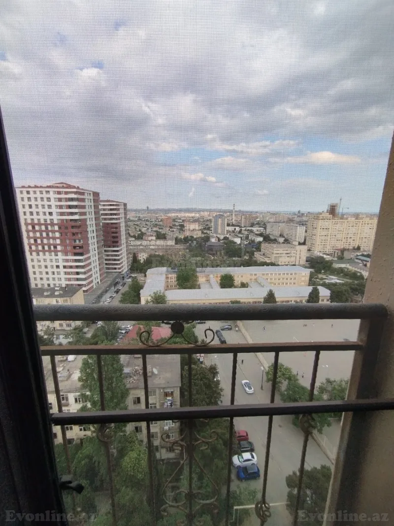 Satılır 3 otaqlı Mənzil Yeni tikili 101 m² Memar Əcəmi m. - şəkil 27