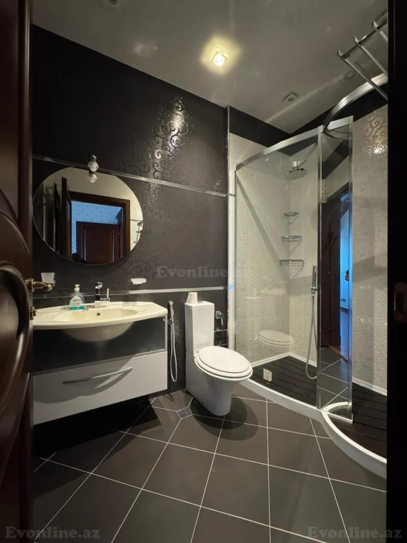 Satılır 7 otaqlı Mənzil Yeni tikili 260 m² Gənclik m. - şəkil 19