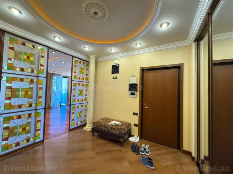 Satılır 7 otaqlı Mənzil Yeni tikili 260 m² Gənclik m. - şəkil 23