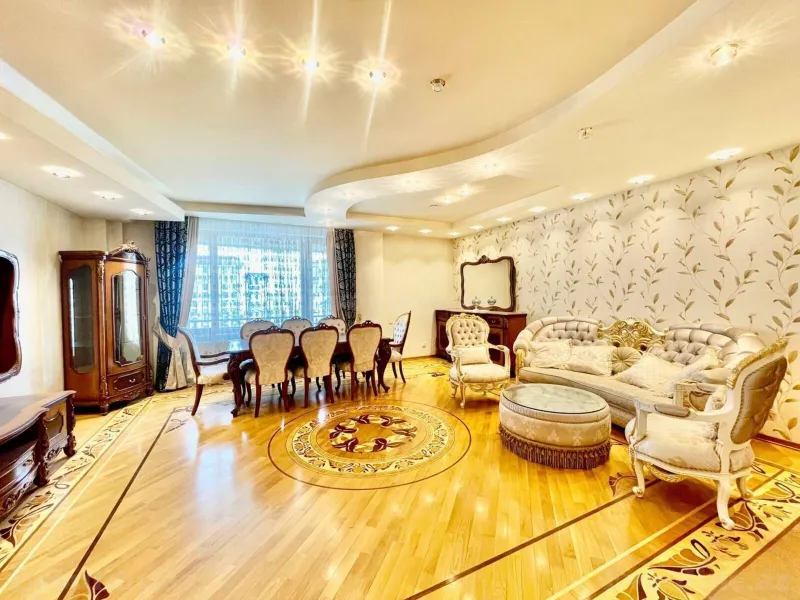 Satılır 7 otaqlı Mənzil Yeni tikili 350 m² Nəriman Nərimanov m.