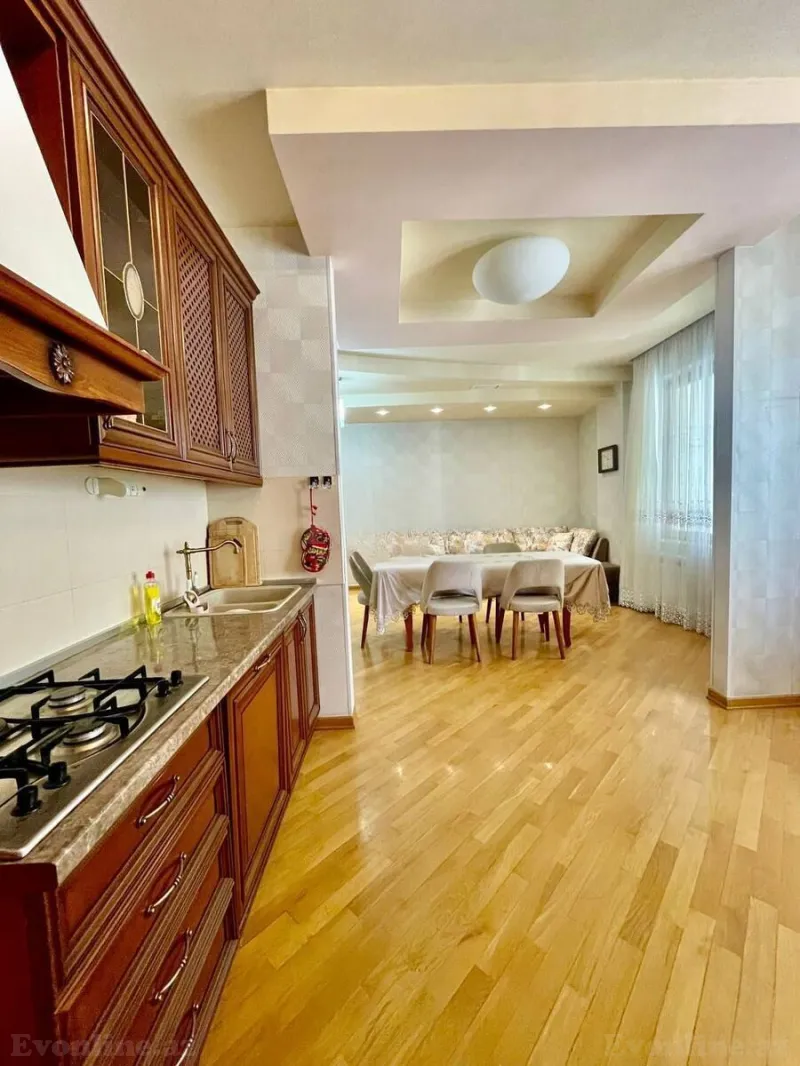 Satılır 7 otaqlı Mənzil Yeni tikili 350 m² Nəriman Nərimanov m. - şəkil 2