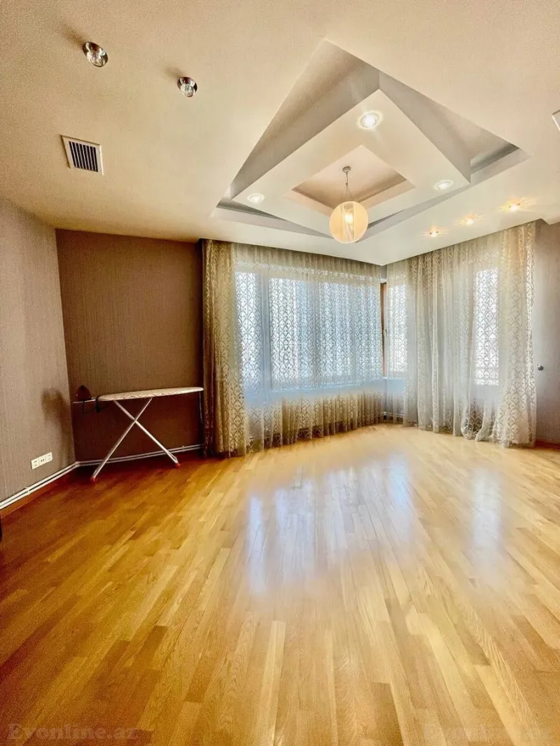 Satılır 7 otaqlı Mənzil Yeni tikili 350 m² Nəriman Nərimanov m. - şəkil 16