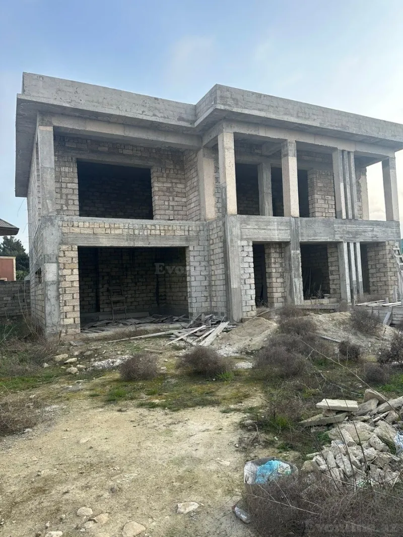 7 otaqlı Həyət evi 350 m² Mərdəkan Satılır