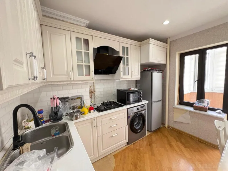 Kirayə verilir 2 otaqlı Mənzil Yeni tikili 65 m² Xətai r. - şəkil 3