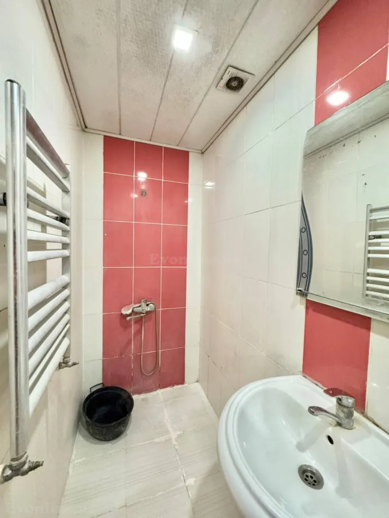 Kirayə verilir 2 otaqlı Mənzil Yeni tikili 55 m² İnşaatçılar m. - şəkil 9