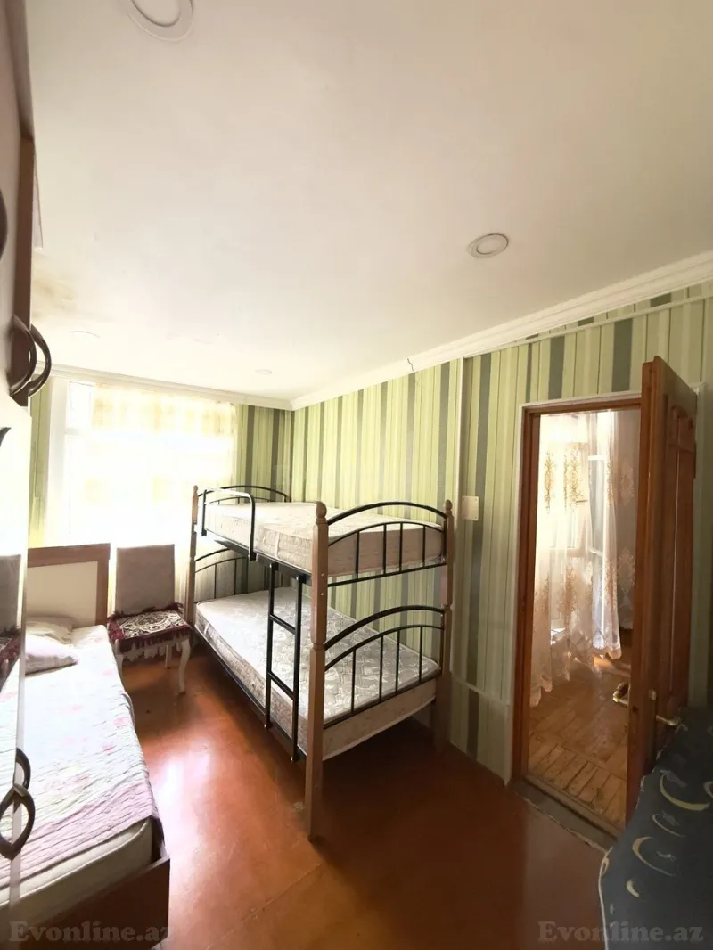 Kirayə verilir 4 otaqlı Mənzil Köhnə tikili 90 m² İnşaatçılar m. - şəkil 6