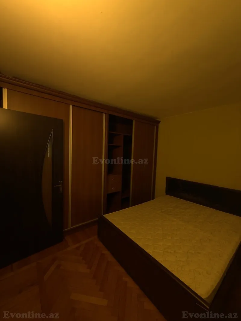 Kirayə verilir 4 otaqlı Mənzil Köhnə tikili 90 m² İnşaatçılar m. - şəkil 8