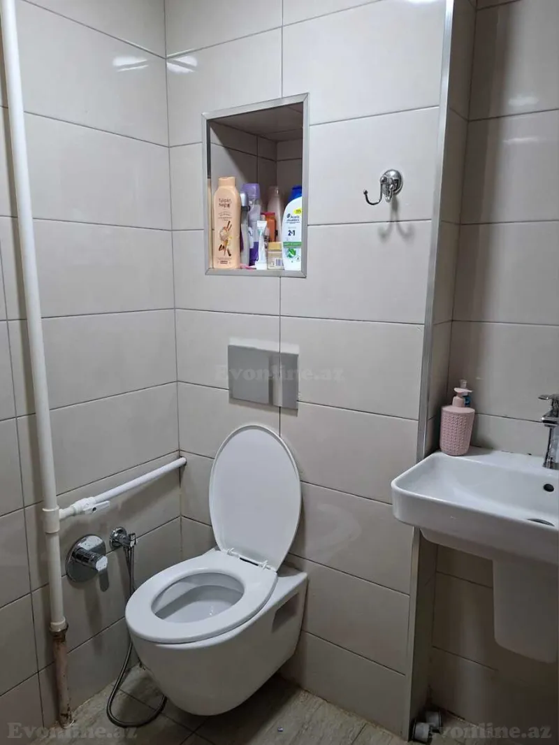 Satılır 3 otaqlı Mənzil Köhnə tikili 70 m² Elmlər Akademiyası m. - şəkil 5