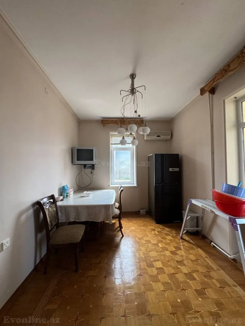 Kirayə verilir 5 otaqlı Həyət evi 300 m² Sabunçu r. - şəkil 10