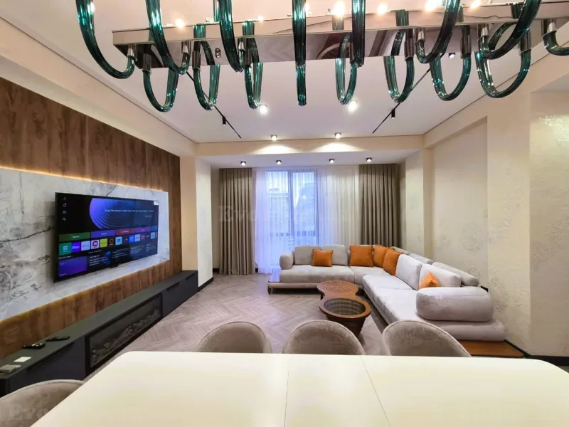 Satılır 3 otaqlı Mənzil Yeni tikili 142 m² Nəriman Nərimanov m. - şəkil 2