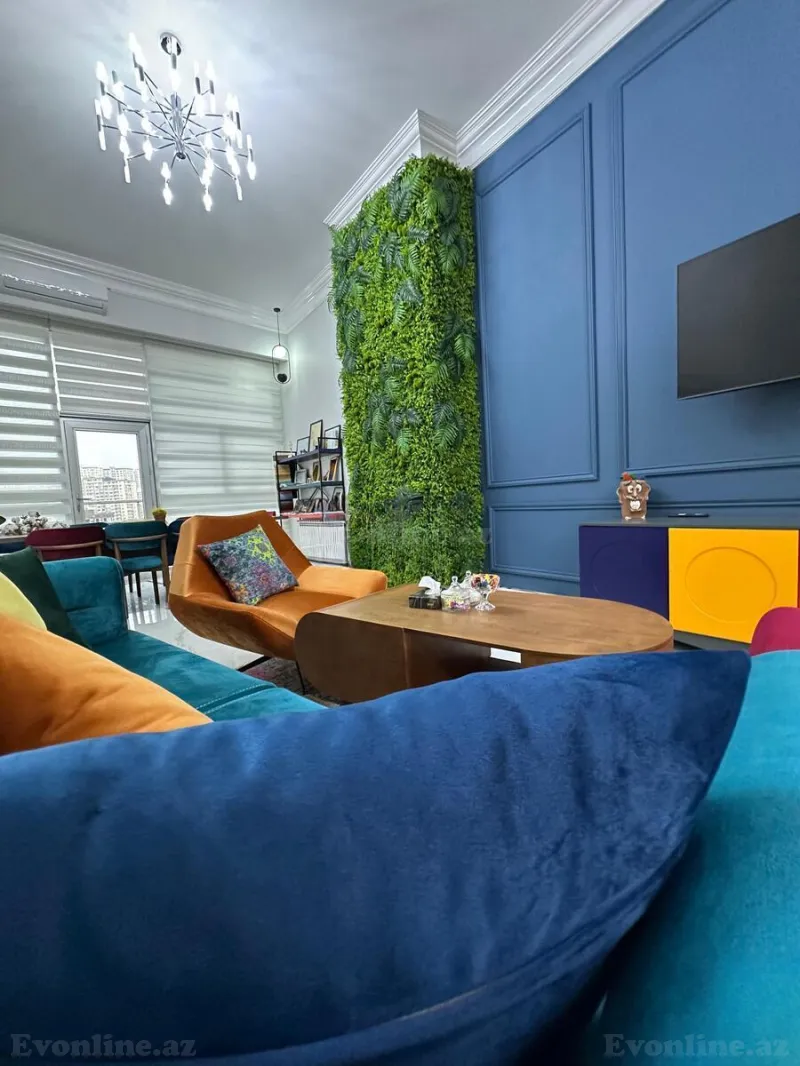 4 otaqlı Ofis 280 m² Nizami m. Kirayə verilir