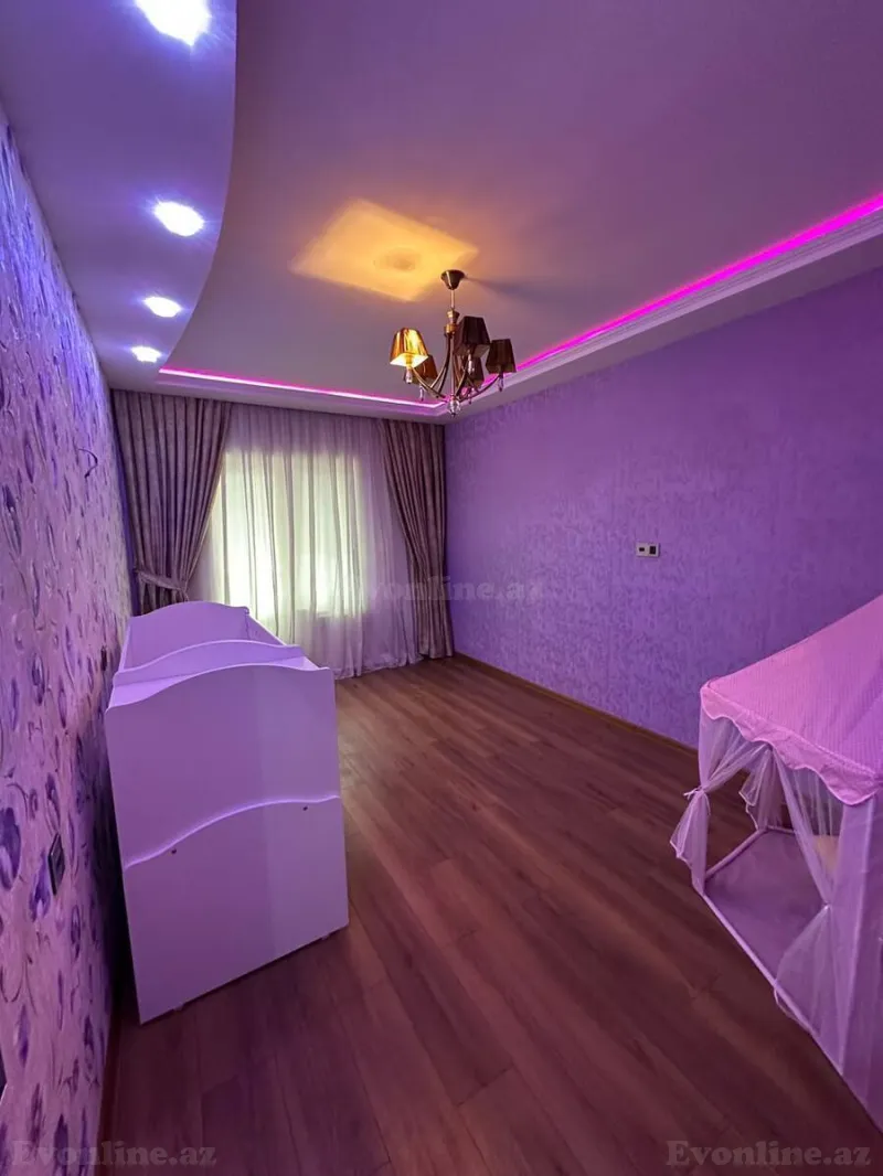 Kirayə verilir 4 otaqlı Mənzil Köhnə tikili 140 m² Xalqlar Dostluğu m. - şəkil 7