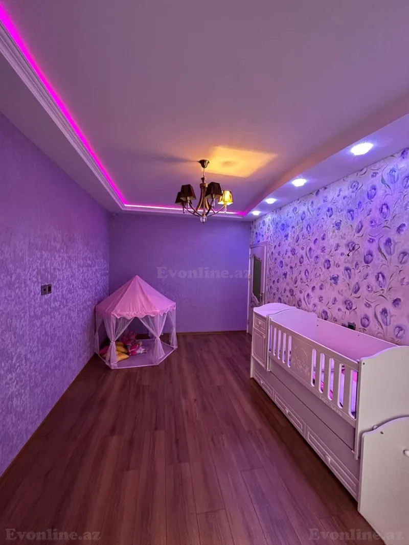 Kirayə verilir 4 otaqlı Mənzil Köhnə tikili 140 m² Xalqlar Dostluğu m. - şəkil 8