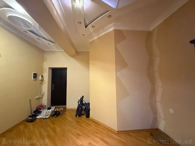 Kirayə verilir 3 otaqlı Mənzil Yeni tikili 150 m² Elmlər Akademiyası m. - şəkil 3