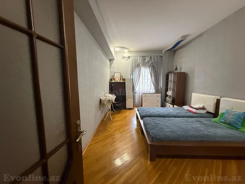 Kirayə verilir 3 otaqlı Mənzil Yeni tikili 150 m² Elmlər Akademiyası m. - şəkil 10