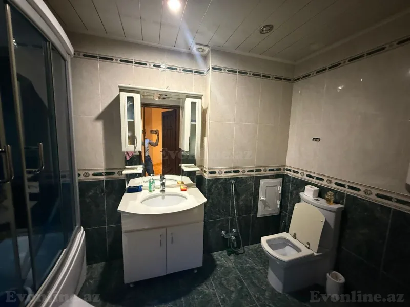 Kirayə verilir 3 otaqlı Mənzil Yeni tikili 150 m² Elmlər Akademiyası m. - şəkil 12