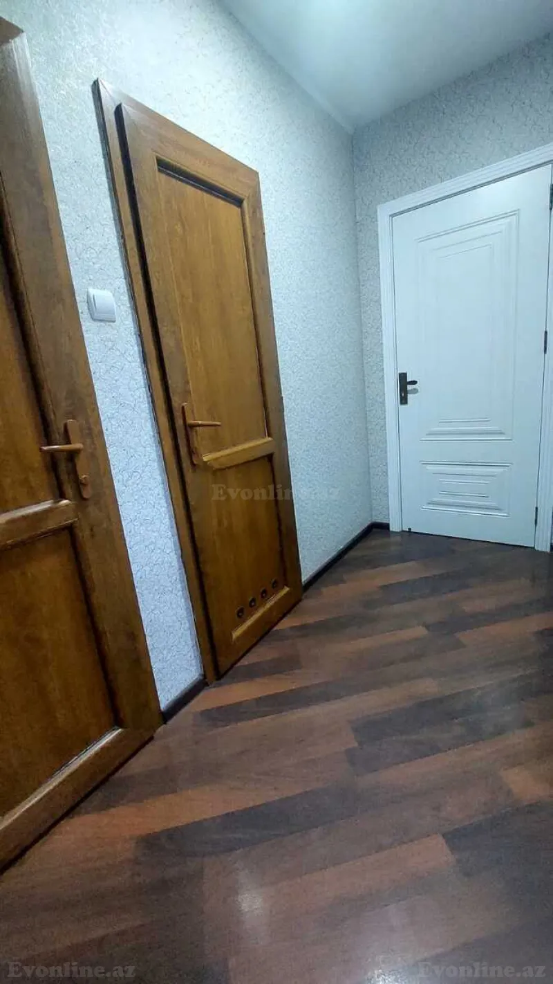 Satılır 3 otaqlı Mənzil Köhnə tikili 77 m² Əhmədli m. - şəkil 10