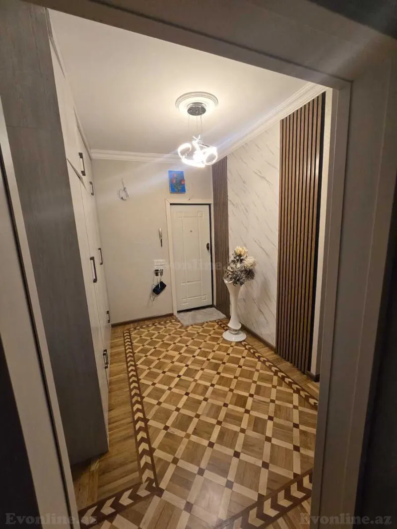Satılır 5 otaqlı Mənzil Köhnə tikili 120 m² Azadlıq prospekti m. - şəkil 4