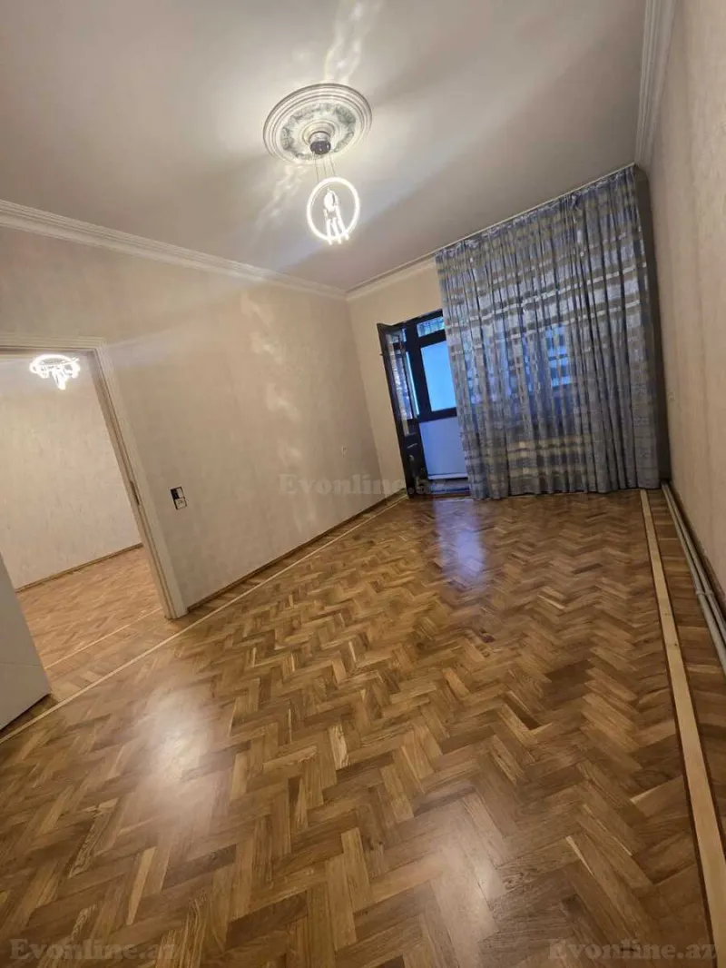 Satılır 5 otaqlı Mənzil Köhnə tikili 120 m² Azadlıq prospekti m. - şəkil 7