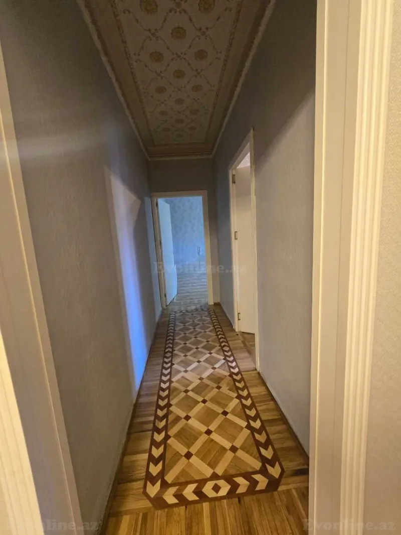 Satılır 5 otaqlı Mənzil Köhnə tikili 120 m² Azadlıq prospekti m. - şəkil 11