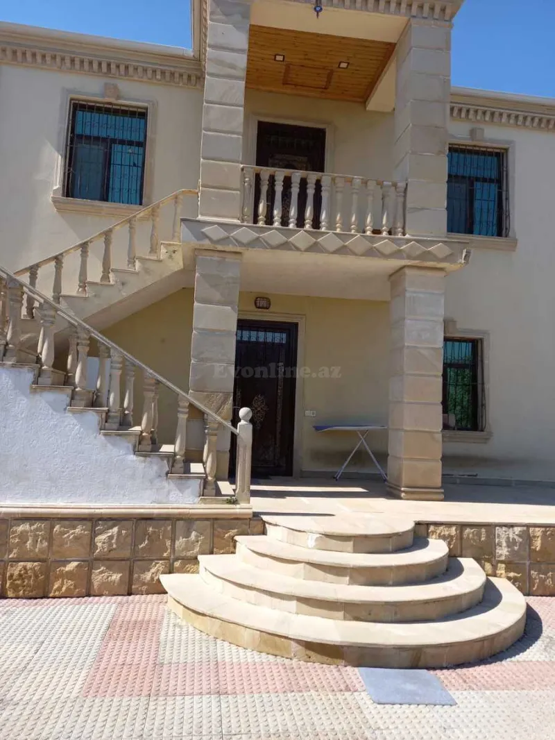 4 otaqlı Həyət evi 142 m² Albalılıq Satılır