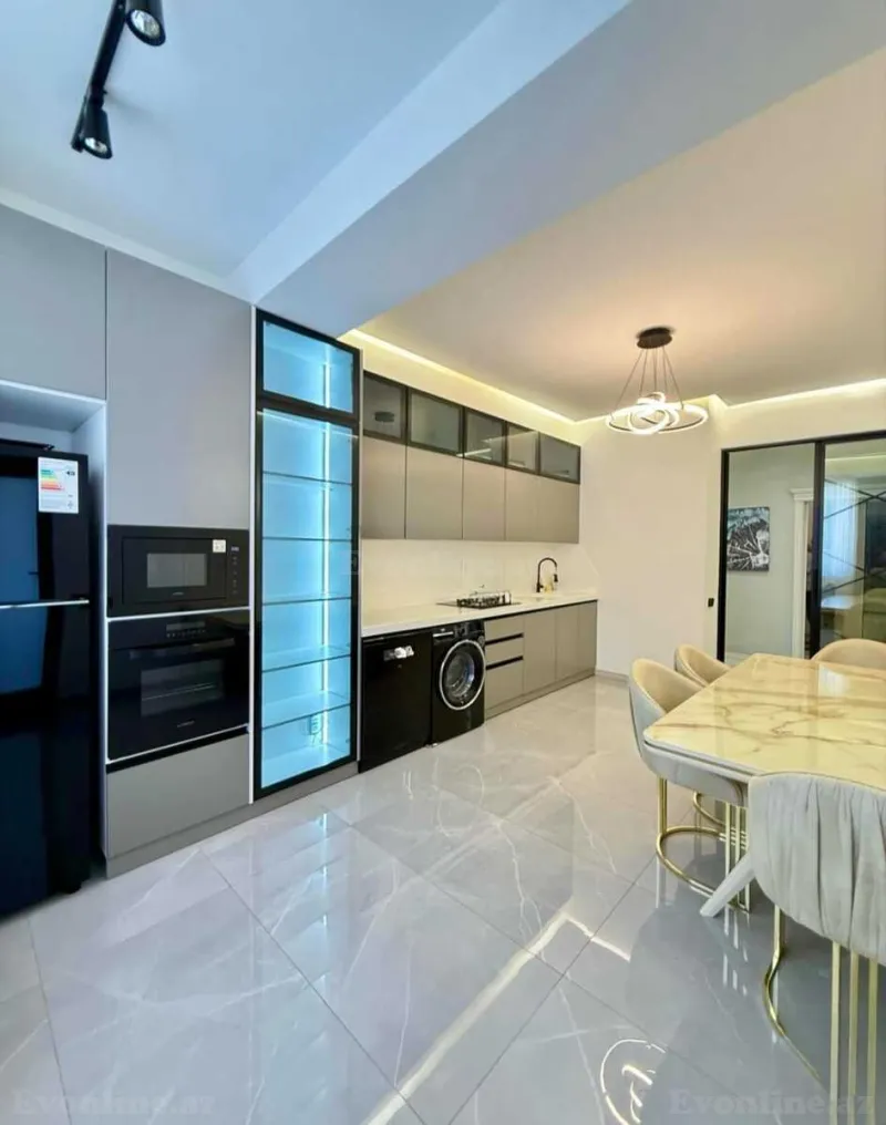Satılır 3 otaqlı Mənzil Yeni tikili 140 m² 28 May m. - şəkil 4