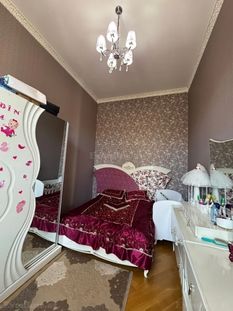 Satılır 3 otaqlı Mənzil Köhnə tikili 92 m² 28 May m. - şəkil 12