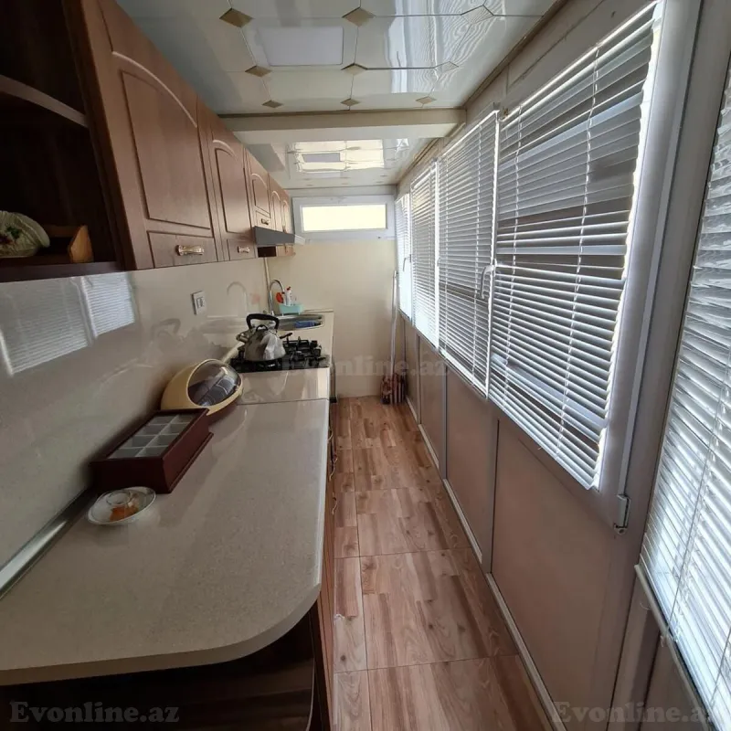 Satılır 3 otaqlı Mənzil Köhnə tikili 92 m² 28 May m. - şəkil 20