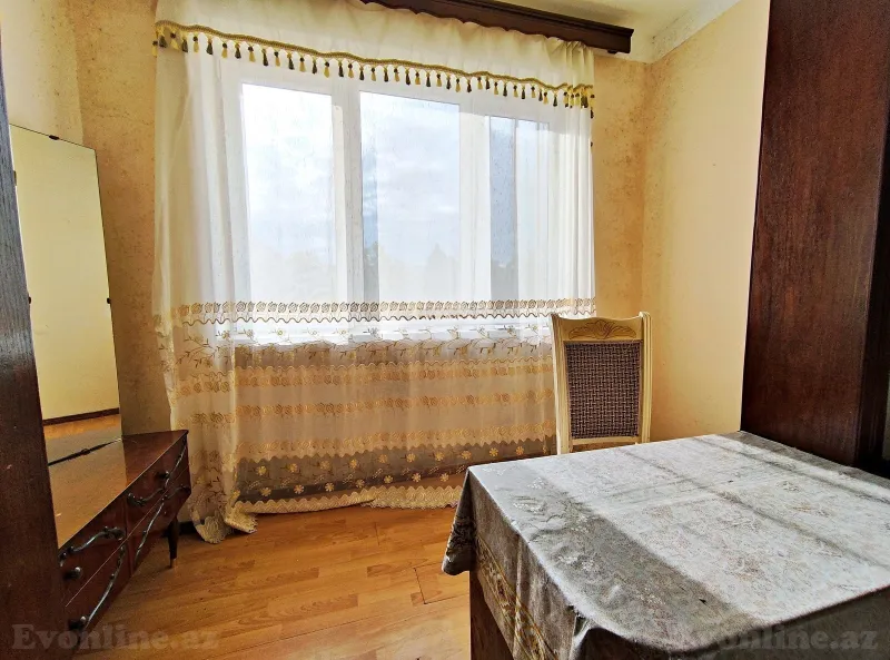 Satılır 3 otaqlı Mənzil Köhnə tikili 85 m² Qara Qarayev m. - şəkil 6