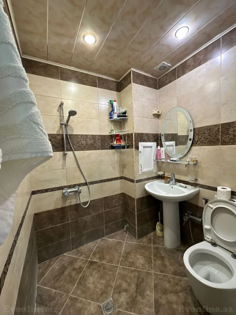 Kirayə verilir 2 otaqlı Mənzil Köhnə tikili 65 m² Gənclik m. - şəkil 5