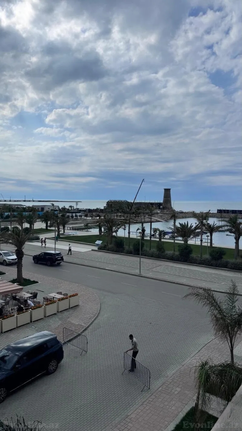 3 otaqlı Mənzil 131.5 m² Sea Breeze Satılır