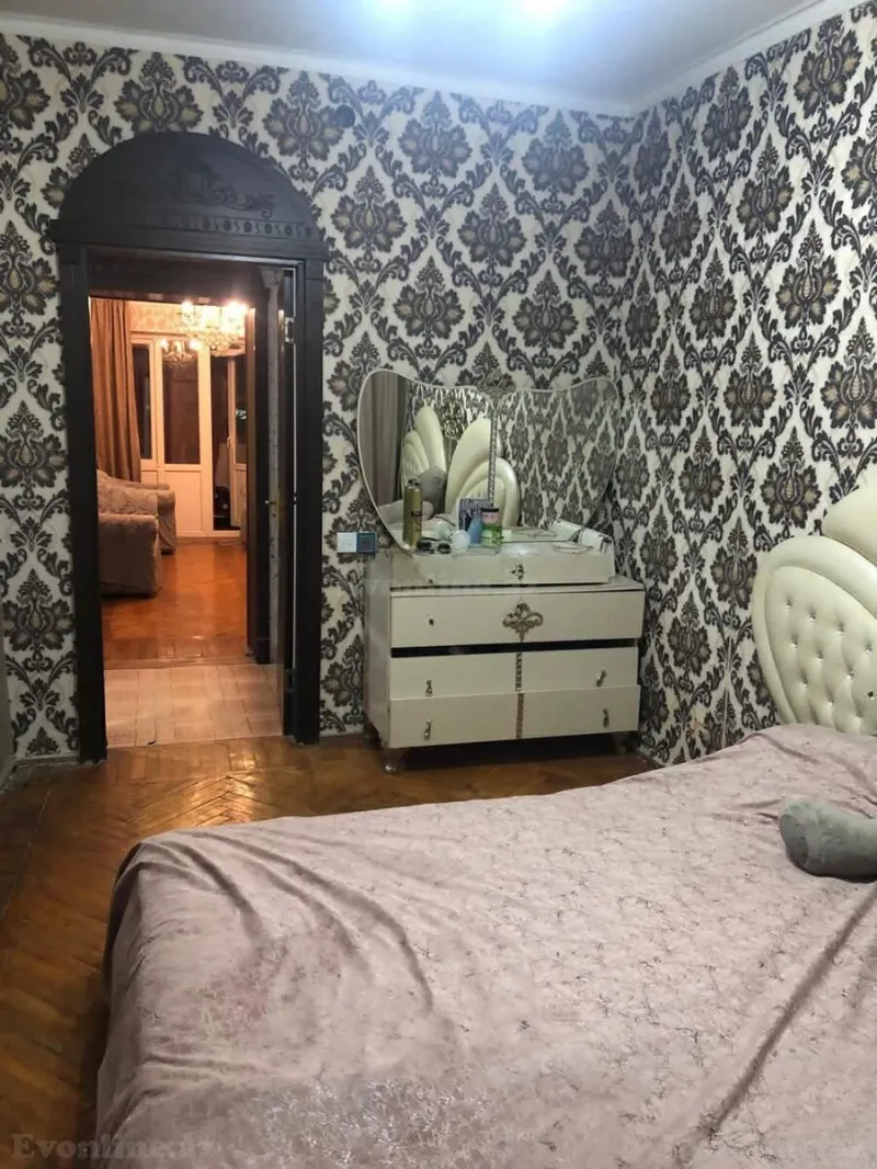 Satılır 3 otaqlı Mənzil Köhnə tikili 55 m² Elmlər Akademiyası m. - şəkil 5
