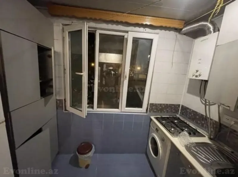Kirayə verilir 3 otaqlı Mənzil Köhnə tikili 62 m² 1-ci mikrorayon - şəkil 2