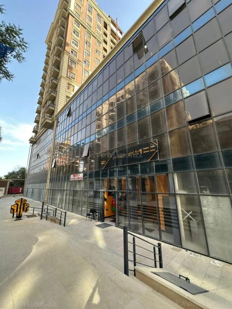 Satılır 3 otaqlı Mənzil Yeni tikili 120 m² 28 May m. - şəkil 29
