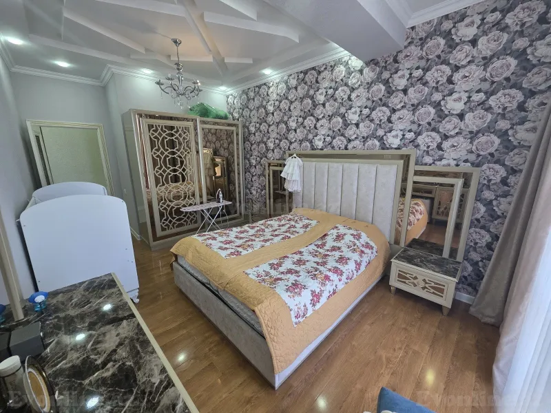 Satılır 2 otaqlı Mənzil Yeni tikili 80 m² Qara Qarayev m. - şəkil 4
