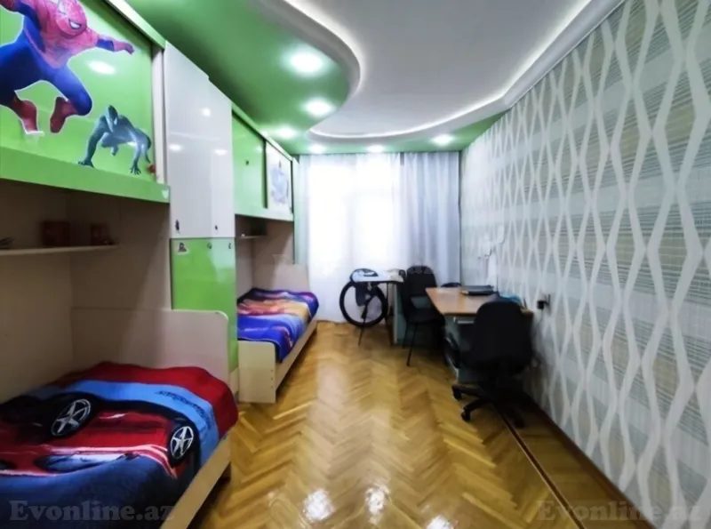4 otaqlı Mənzil 101 m² Q.Qarayev pr. Kirayə verilir