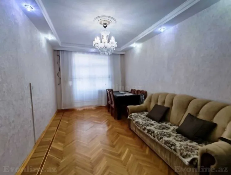 Kirayə verilir 4 otaqlı Mənzil Köhnə tikili 101 m² Q.Qarayev pr. - şəkil 2