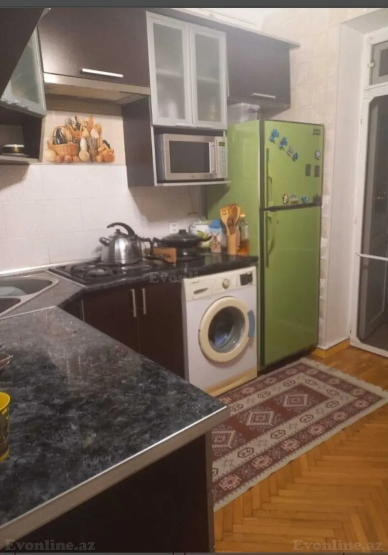 Kirayə verilir 4 otaqlı Mənzil Köhnə tikili 101 m² Q.Qarayev pr. - şəkil 5