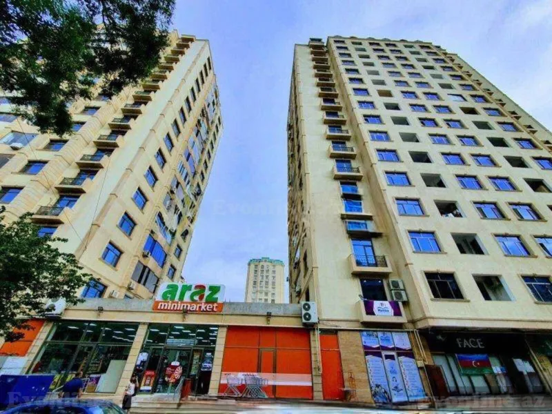 4 otaqlı Mənzil 240 m² Nəriman Nərimanov m. Satılır