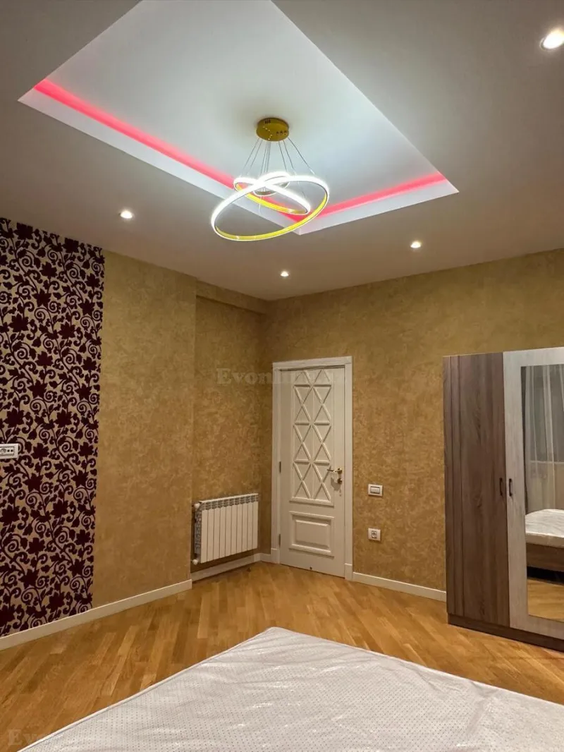 Kirayə verilir 2 otaqlı Mənzil Yeni tikili 70 m² Memar Əcəmi m. - şəkil 6