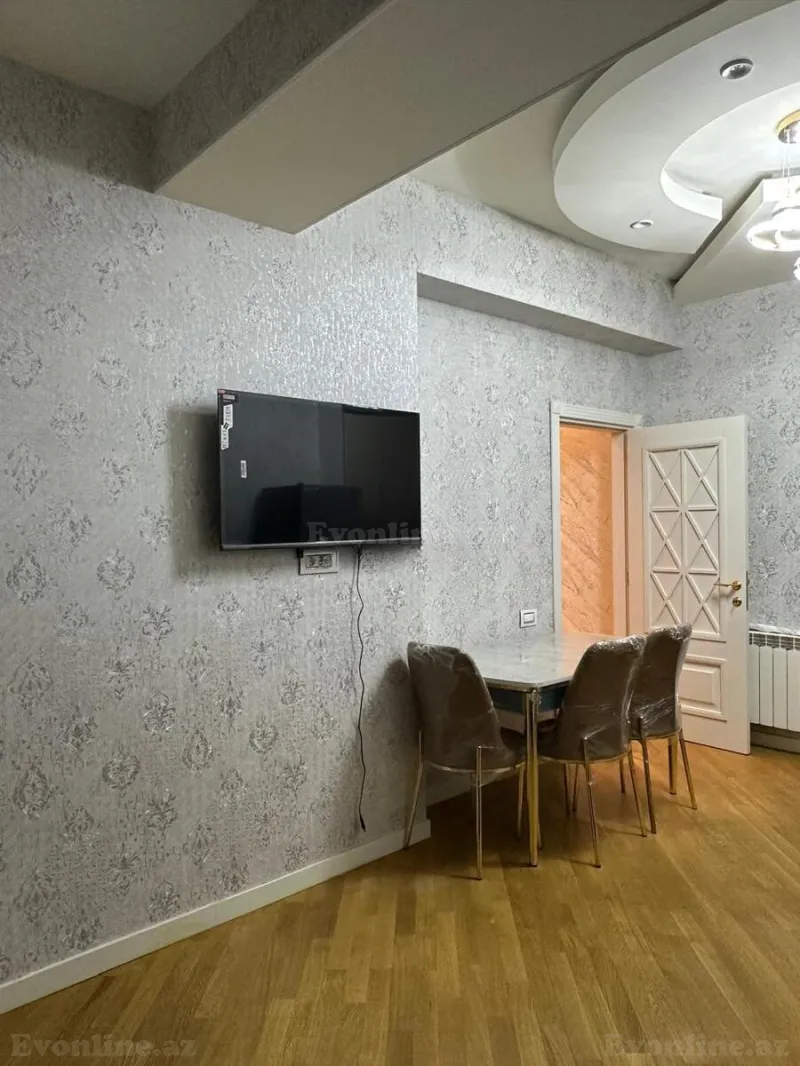 Kirayə verilir 2 otaqlı Mənzil Yeni tikili 70 m² Memar Əcəmi m. - şəkil 9