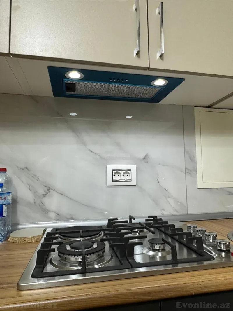 Kirayə verilir 2 otaqlı Mənzil Yeni tikili 70 m² Memar Əcəmi m. - şəkil 14
