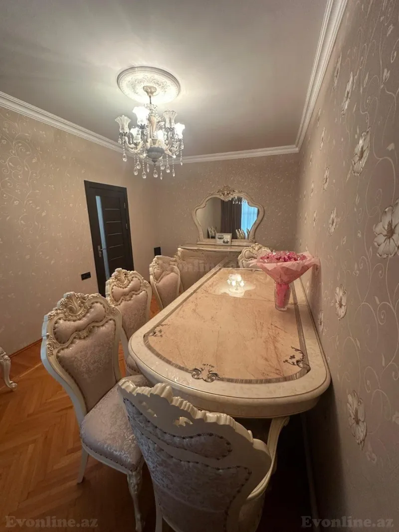 5 otaqlı Mənzil 125 m² Həzi Aslanov m. Satılır