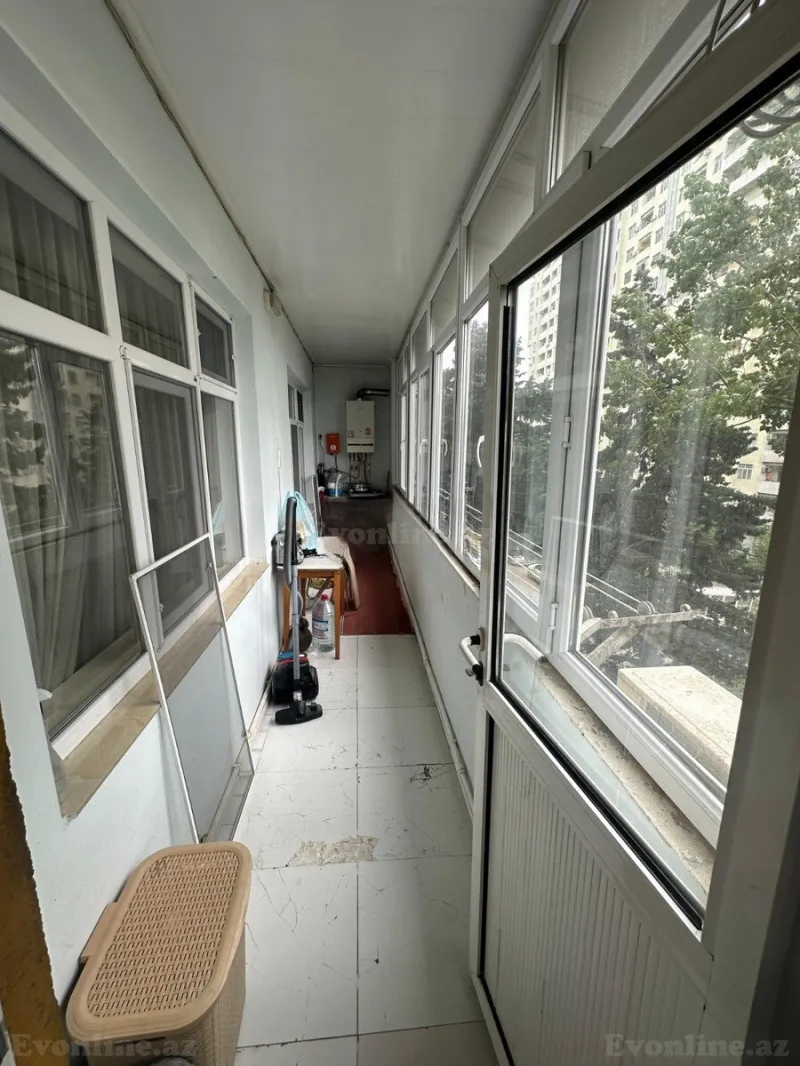Satılır 5 otaqlı Mənzil Köhnə tikili 125 m² Həzi Aslanov m. - şəkil 16