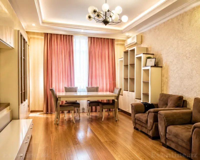 2 otaqlı Mənzil 76 m² Əhmədli m. Kirayə verilir