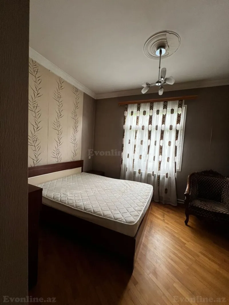 Kirayə verilir 4 otaqlı Mənzil Köhnə tikili 80 m² Nizami m. - şəkil 8