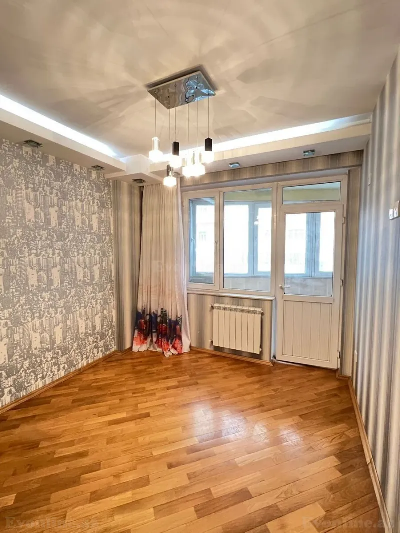 Satılır 3 otaqlı Mənzil Yeni tikili 90 m² İnşaatçılar m. - şəkil 2